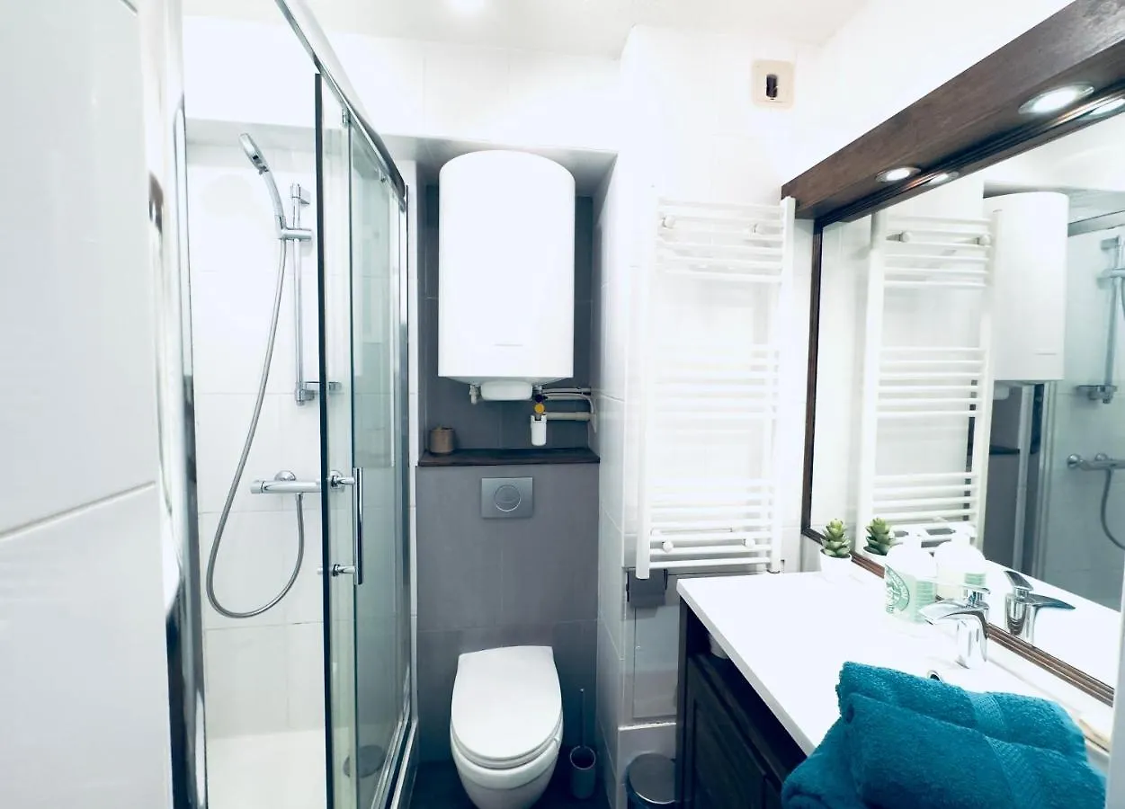 *Le Cityzen*15Min Du Centre A Pied+Parking Gratuit Annecy Lägenhet
